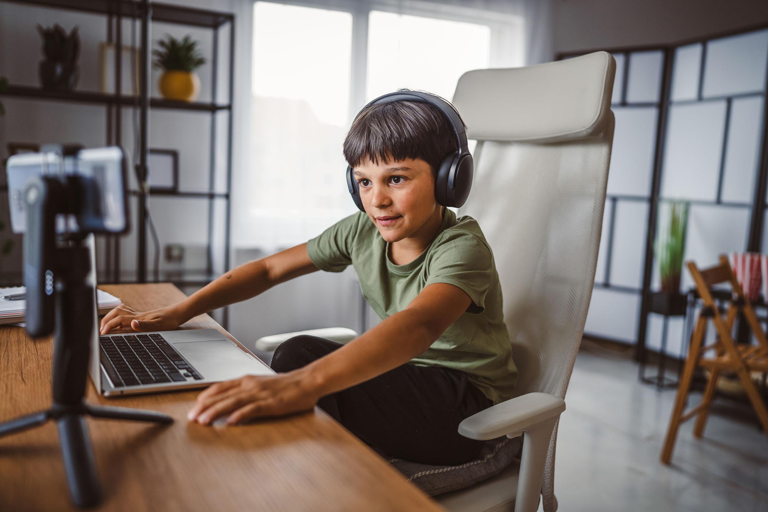 Primary students learning from home