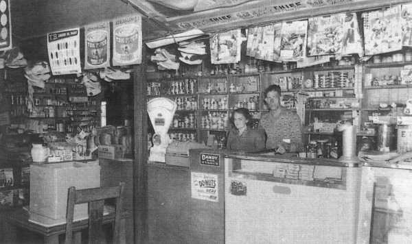 Morayfield Historical Photo: Morayfield Corner Store in 1958